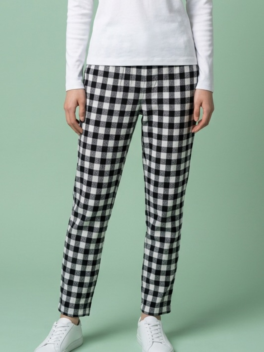 Banana Republic Black & White Gingham Hayden Pants - Size 6